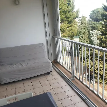Avec Piscine Et Mer A 8 Minutes Sans Linge Et Sans Draps